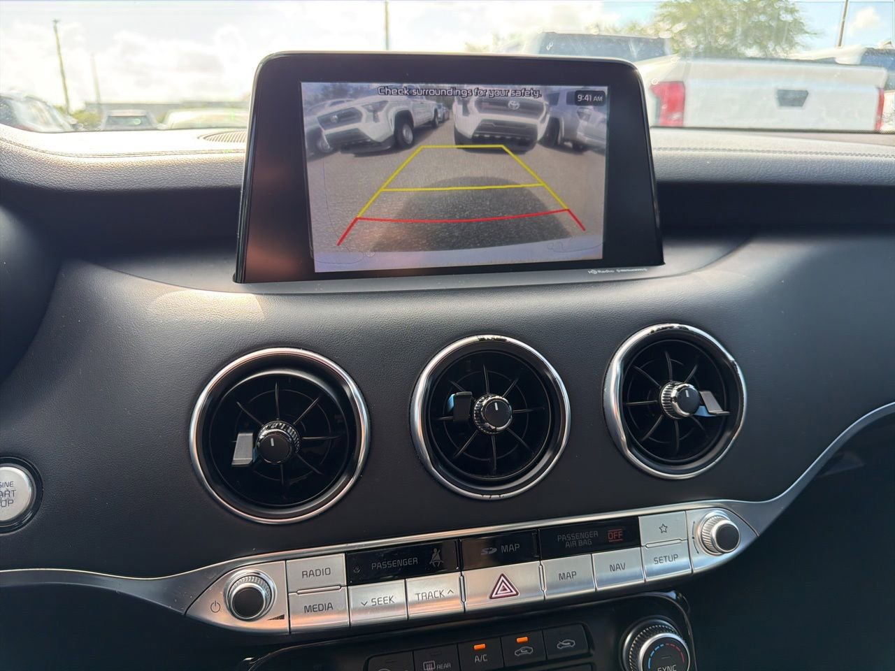 Used 2018 Kia Stinger GT2 RWD image 11