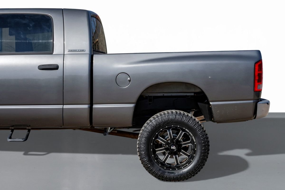 Used 2006 Dodge Ram 2500 Truck SLT image 11