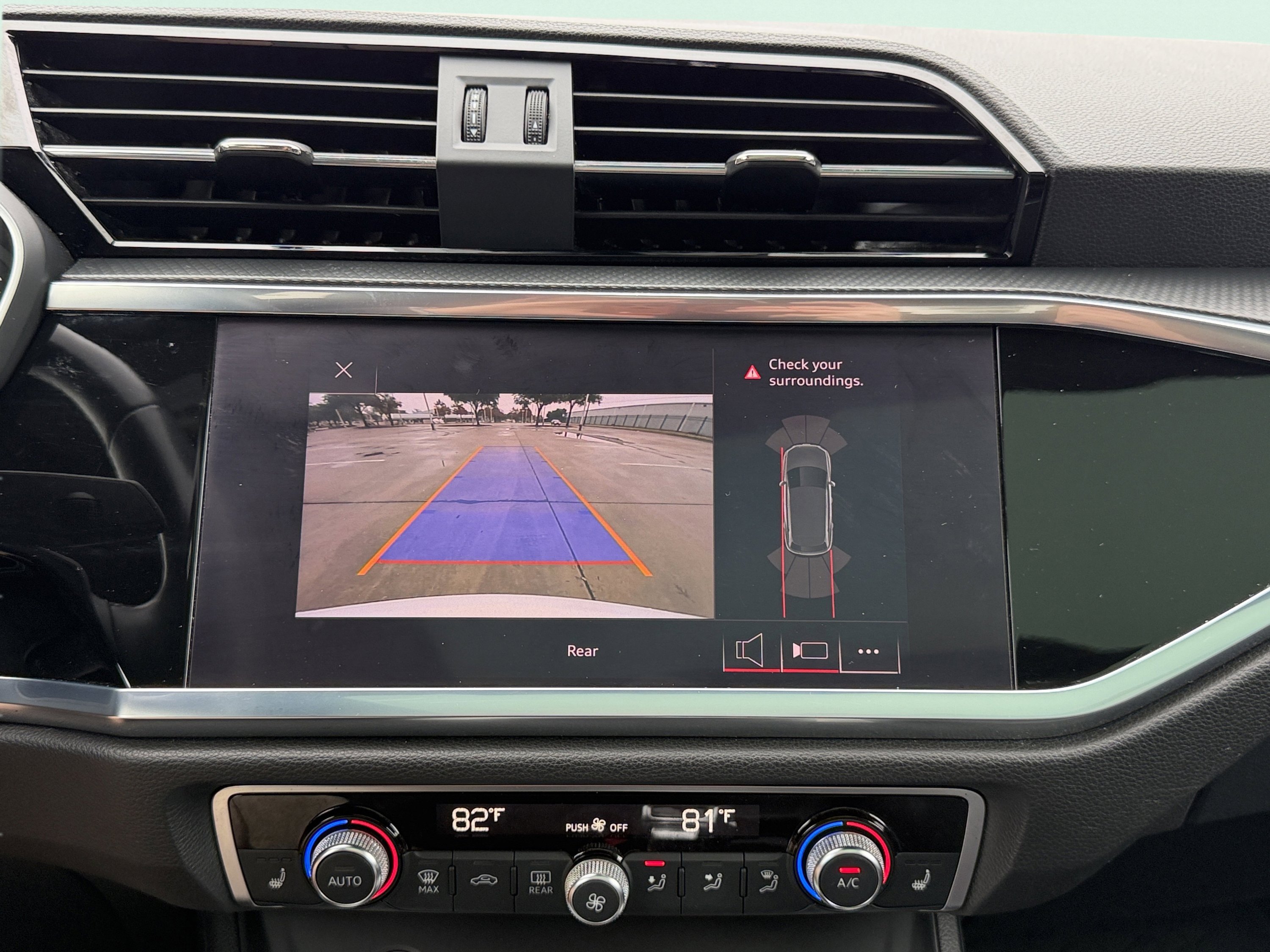 Used 2021 Audi Q3 2.0T Premium w/ Convenience Package image 55