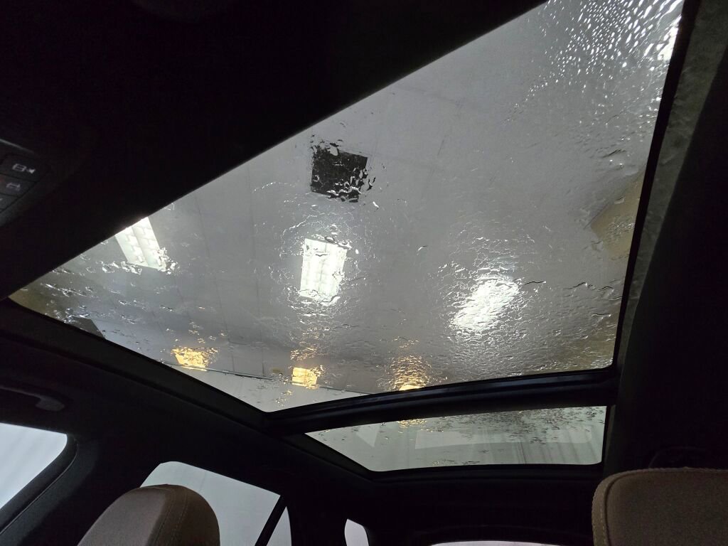 Used 2024 Mercedes-Benz GLE 350 GLE 350 w/ 3rd Row Seat Package image 43