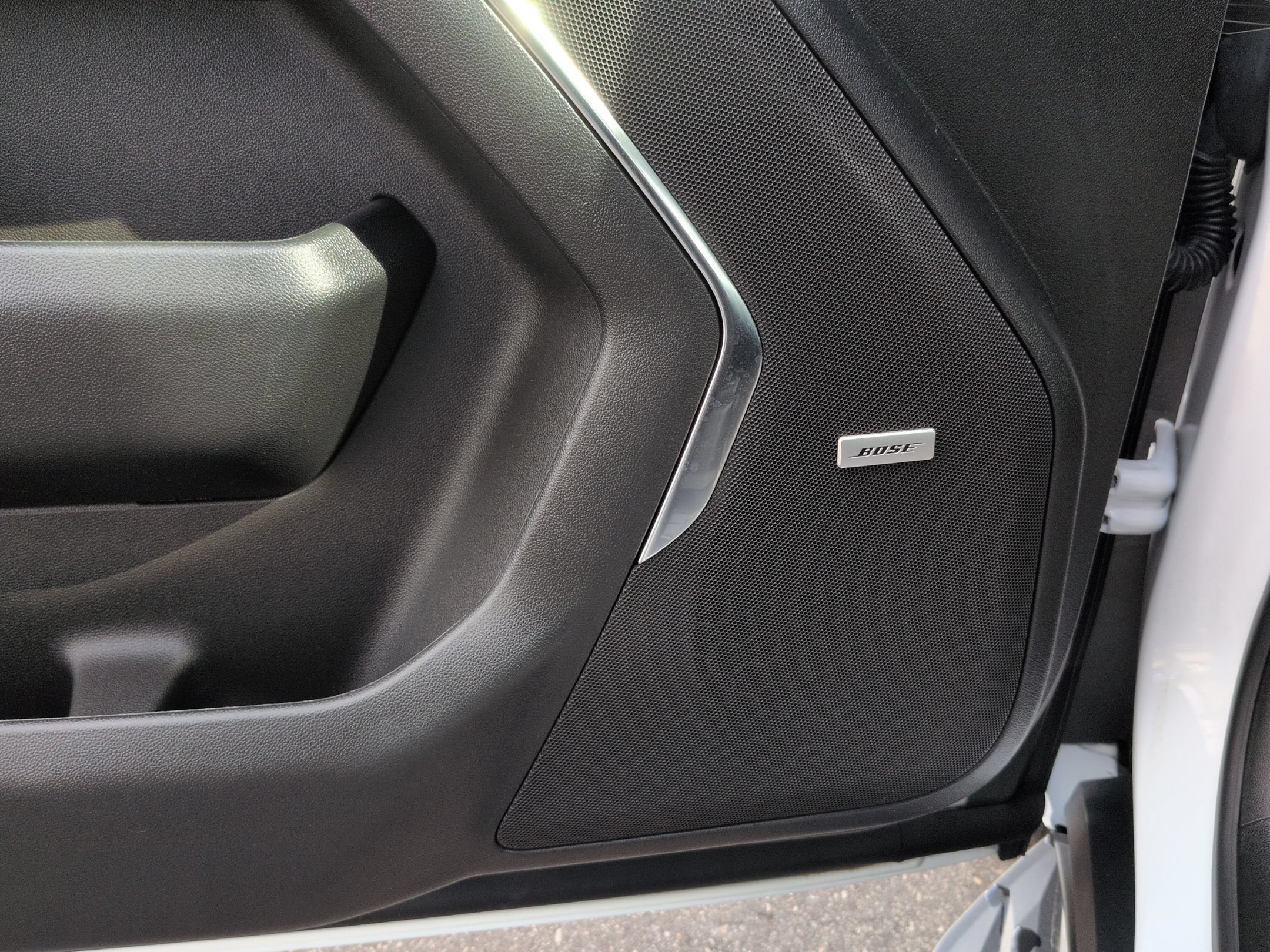 Used 2024 Chevrolet Tahoe LT RWD image 15