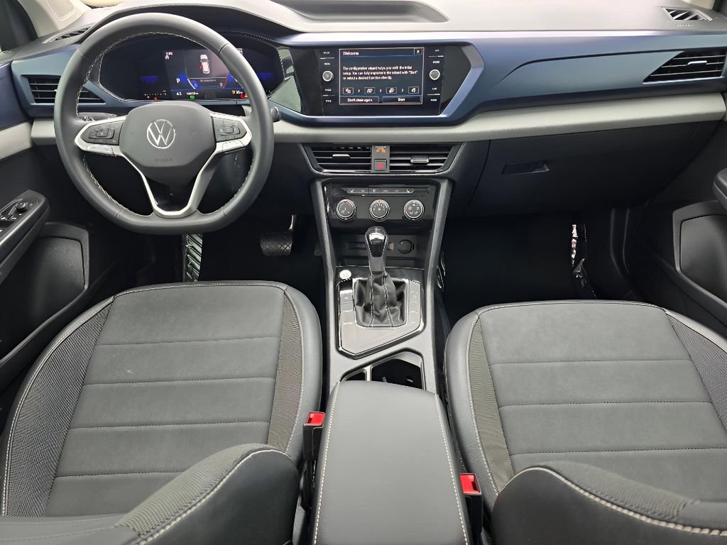 Used 2023 Volkswagen Taos SE w/ Panoramic Sunroof Package FWD image 16
