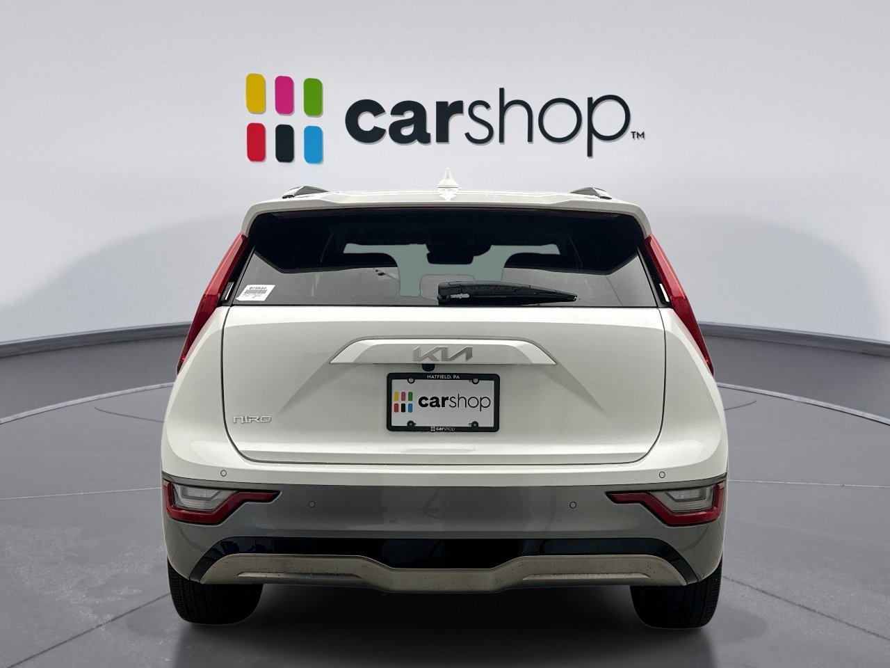 Used 2023 Kia Niro Wave w/ Wave Preserve Package FWD image 4