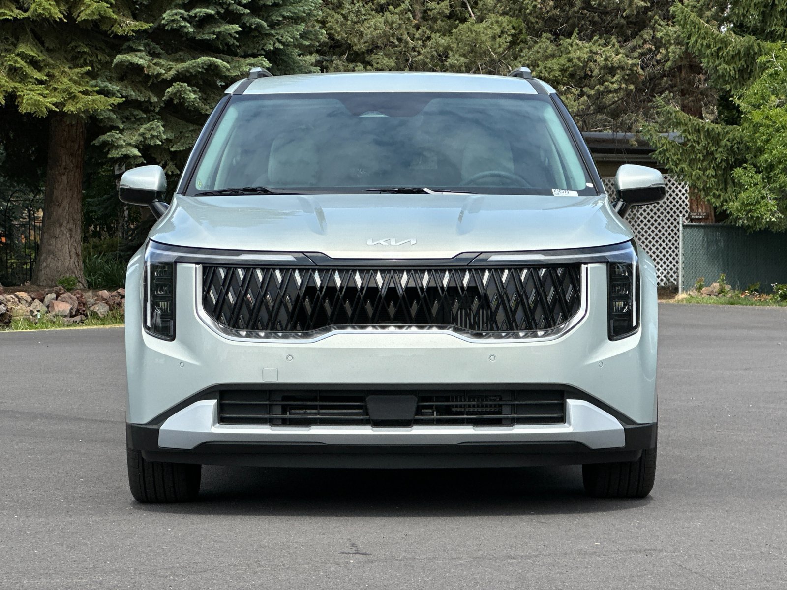 New 2026 Kia Carnival EX FWD image 9