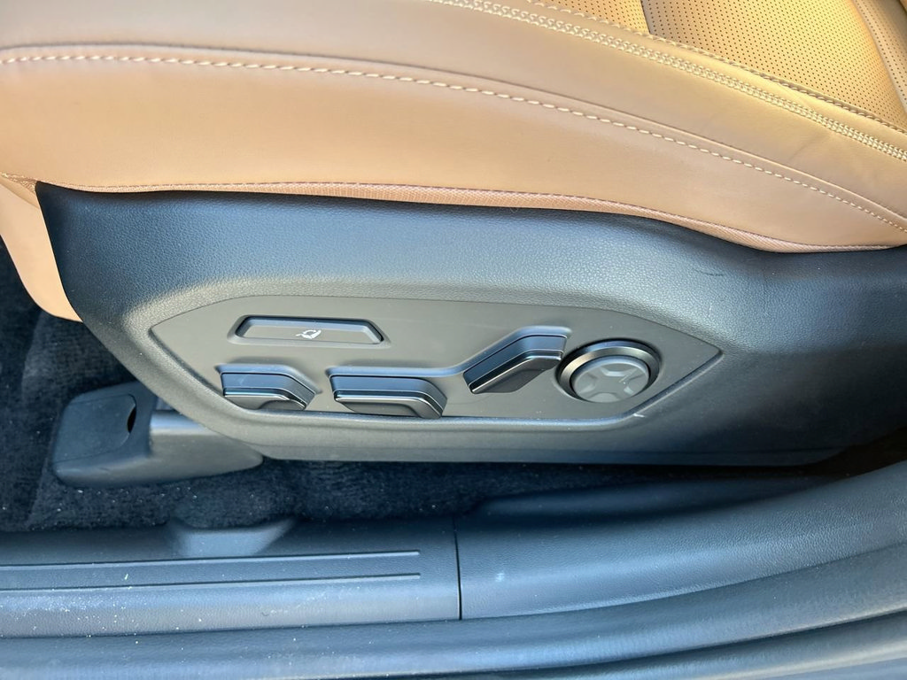 New 2026 Hyundai Santa Fe Calligraphy FWD image 23