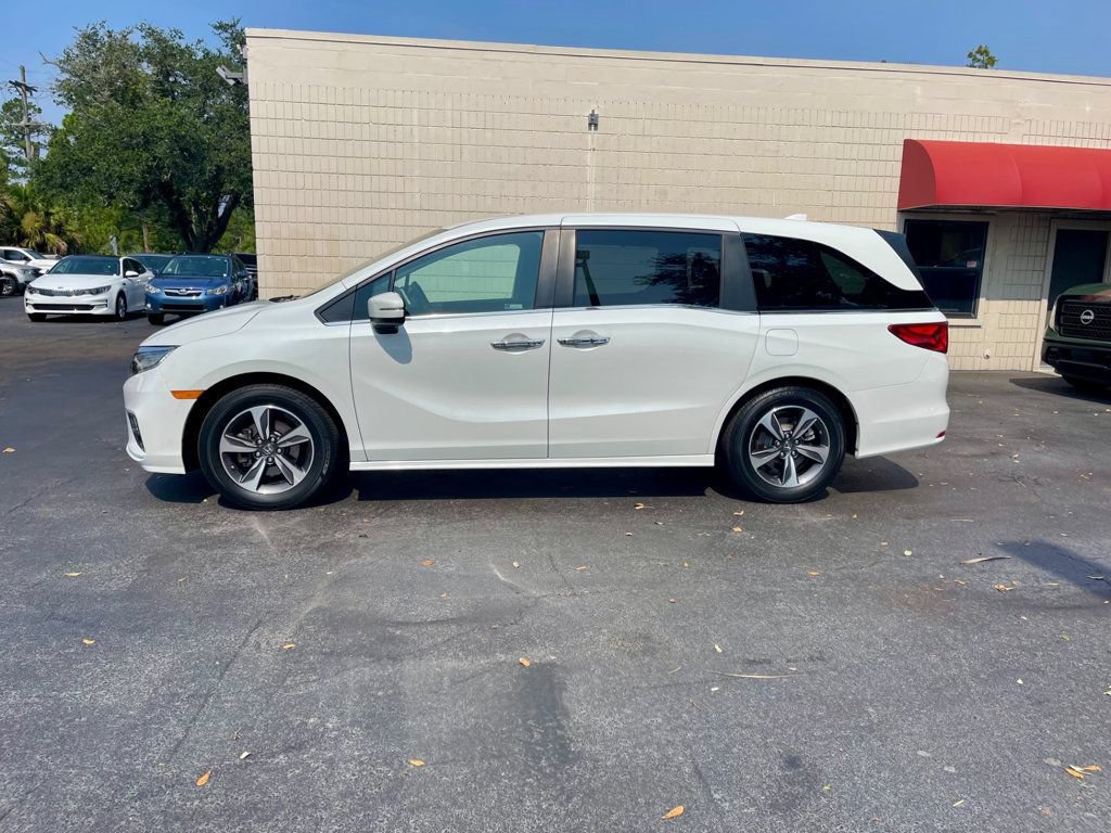 Used 2020 Honda Odyssey Touring image 2