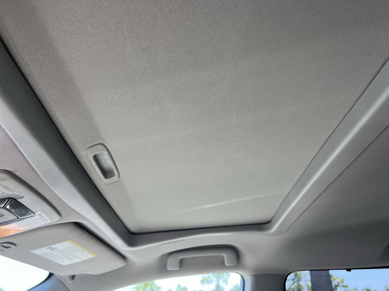 Used 2018 Toyota Sienna XLE FWD image 28