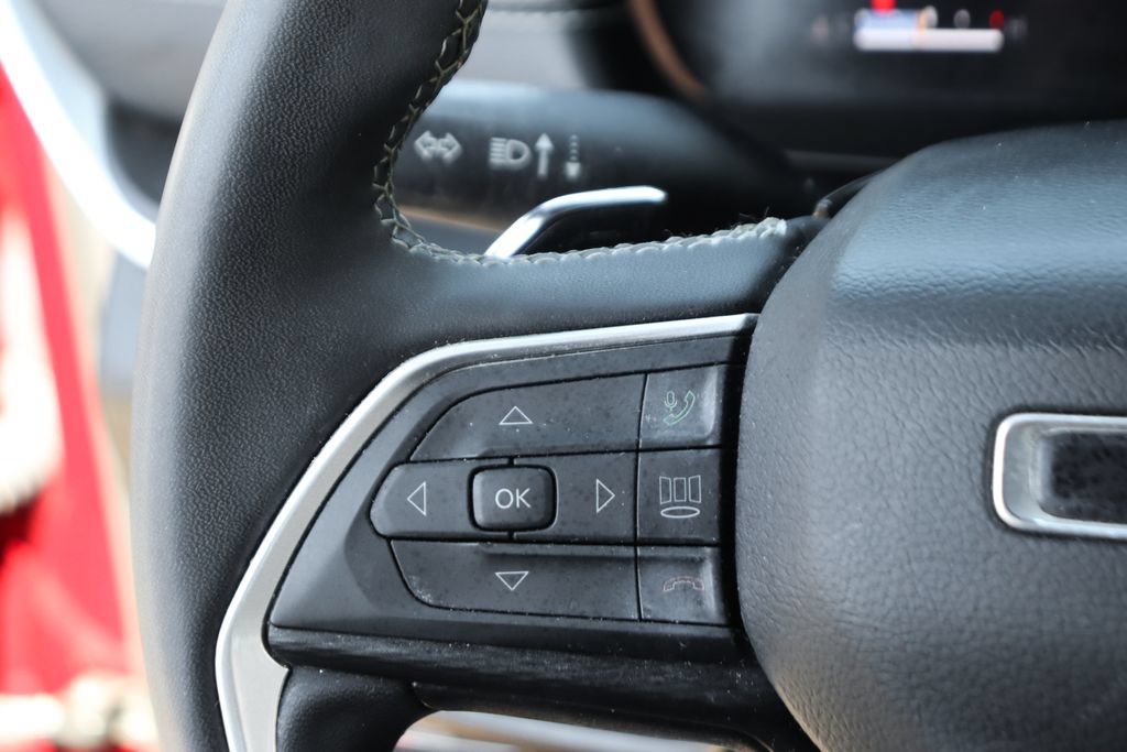 Used 2024 Jeep Grand Cherokee Altitude RWD image 21
