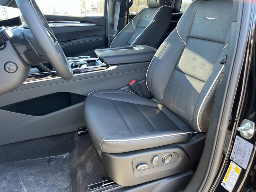 New 2026 Cadillac Escalade Sport w/ Touring Package image 24