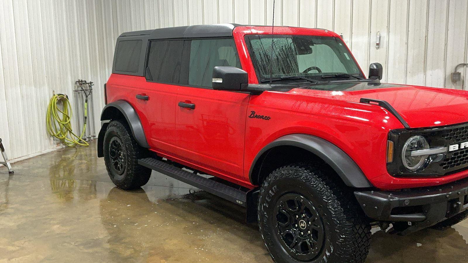 Certified 2022 Ford Bronco Wildtrak image 4