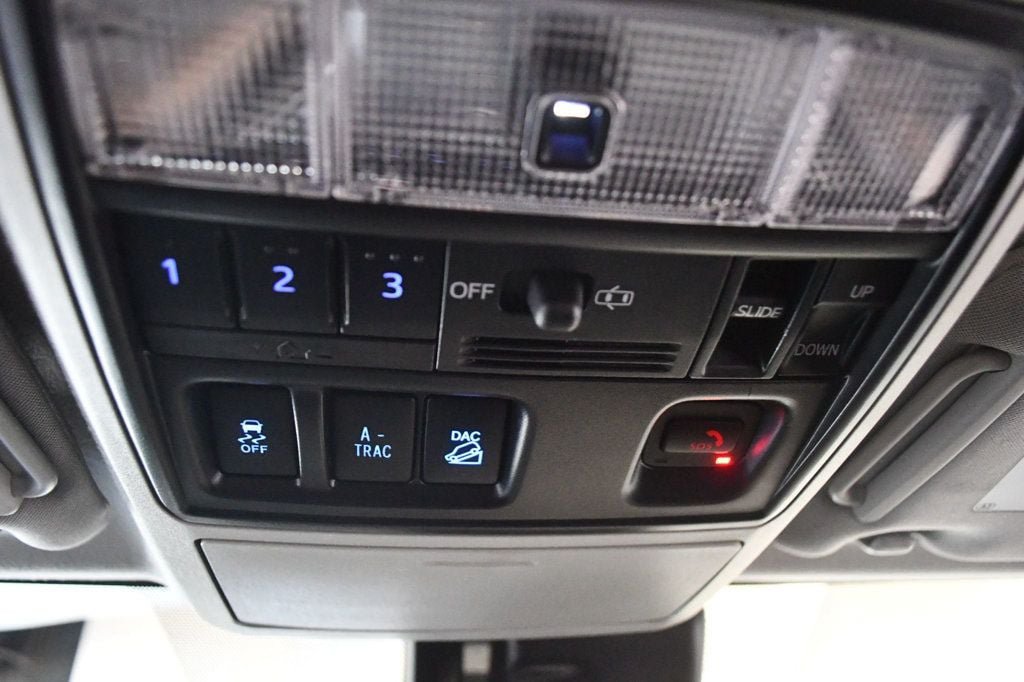 Used 2020 Toyota 4Runner Limited AWD/4WD image 67