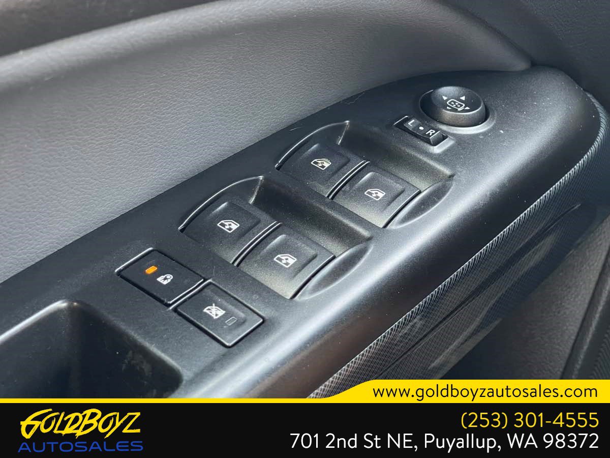 Used 2015 Chevrolet Colorado Z71 AWD/4WD image 42