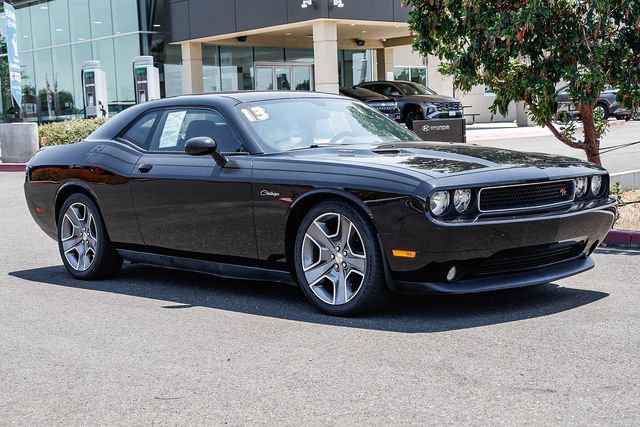 Used 2013 Dodge Challenger R/T RWD image 6
