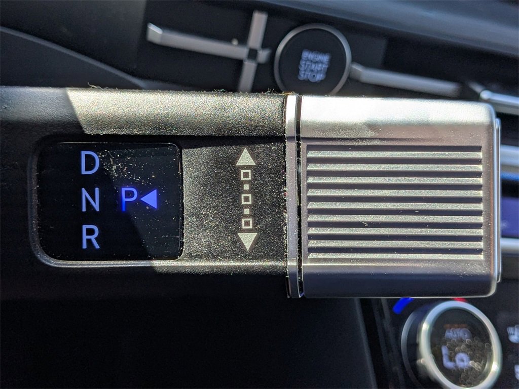 Certified 2024 Hyundai Santa Fe Limited image 12