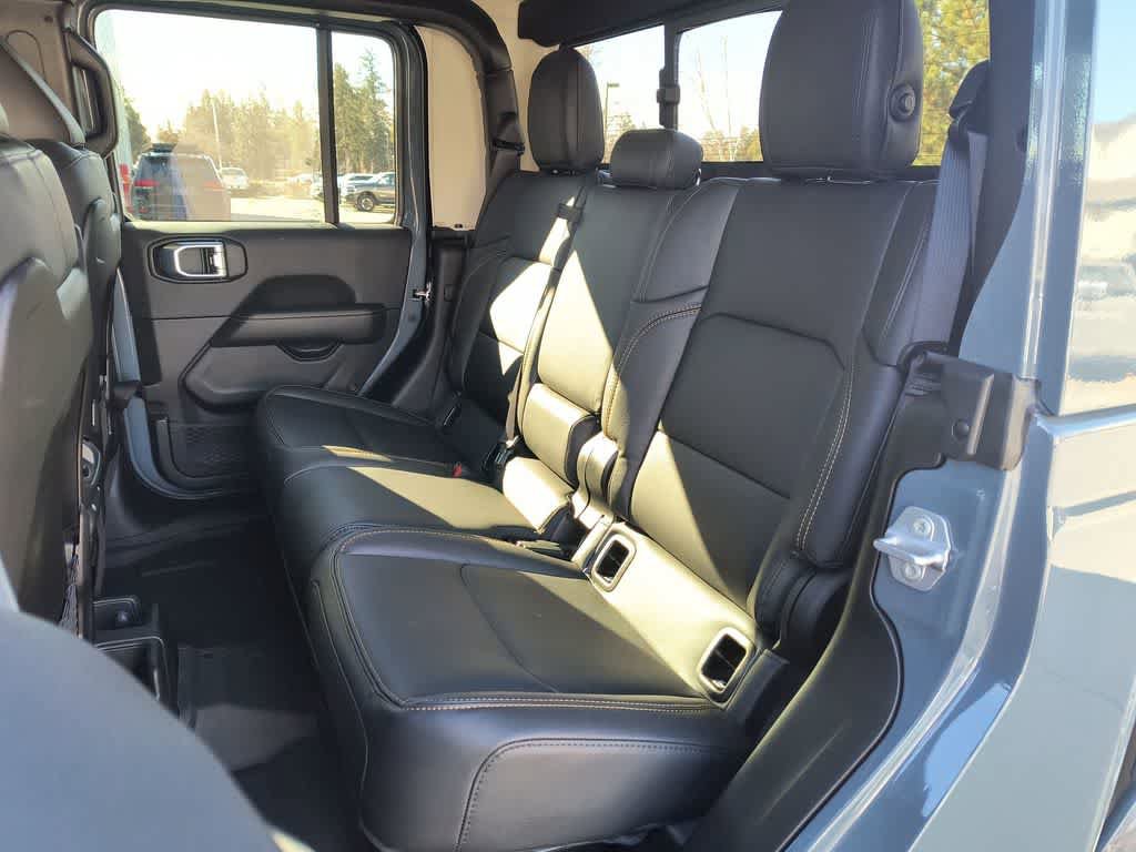 New 2026 Jeep Gladiator Sport AWD/4WD image 21