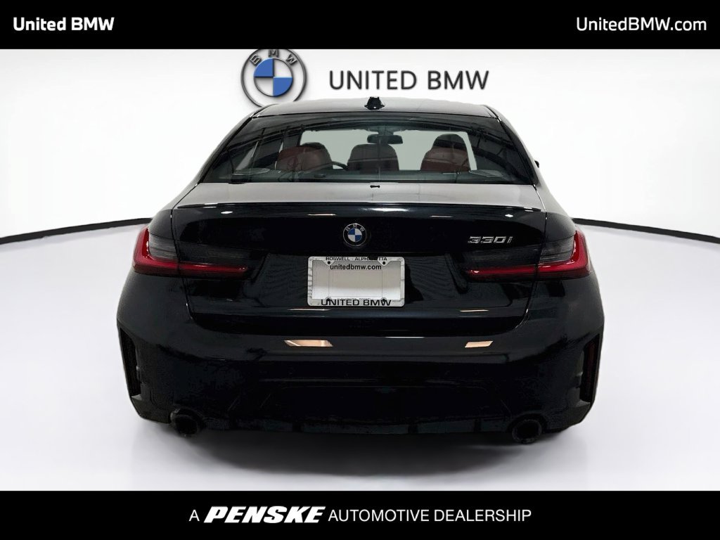 New 2026 BMW 330i Sedan w/ M Sport Package RWD image 6
