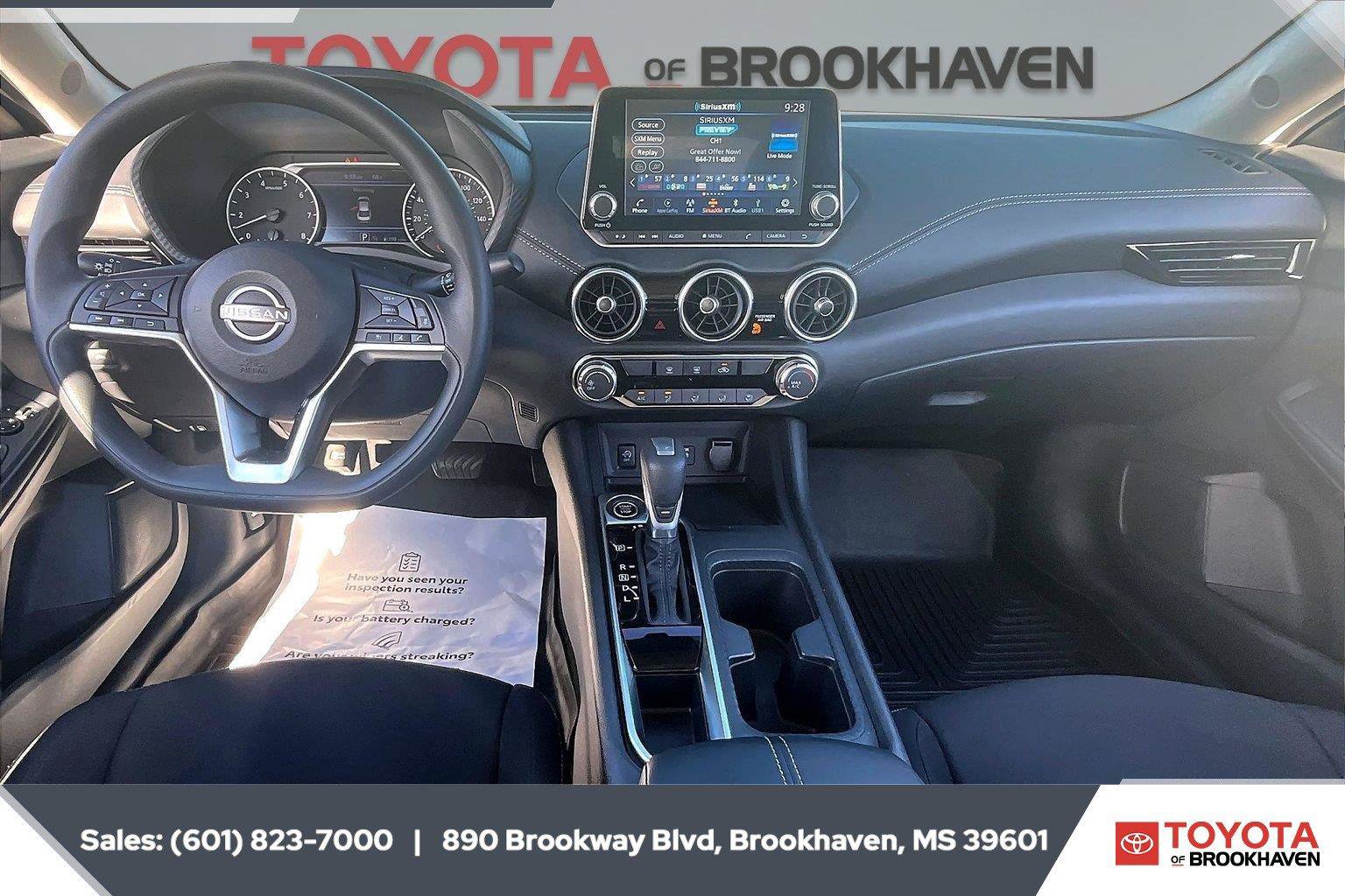 Used 2025 Nissan Sentra SV FWD image 13