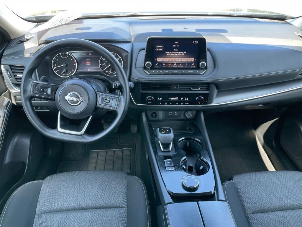 Certified 2024 Nissan Rogue SV AWD/4WD image 11