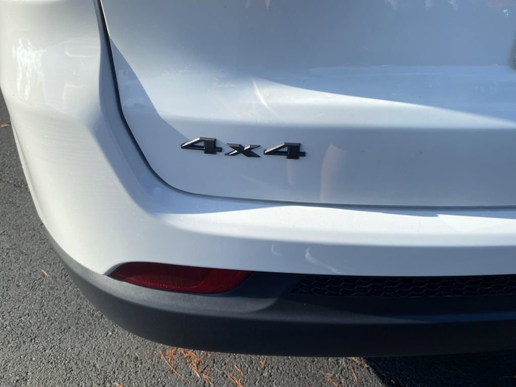 New 2026 Jeep Compass Latitude image 10