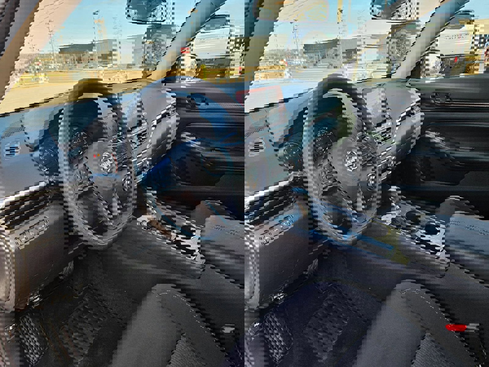 Used 2025 Nissan Altima 2.5 S image 10