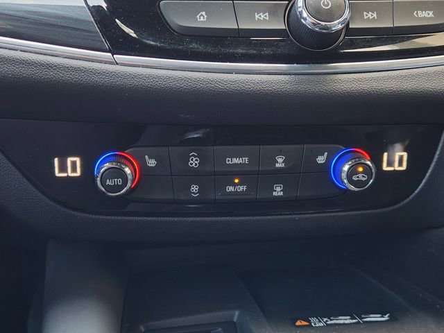 Used 2023 Buick Enclave Essence w/ Sport Touring Edition AWD/4WD image 18