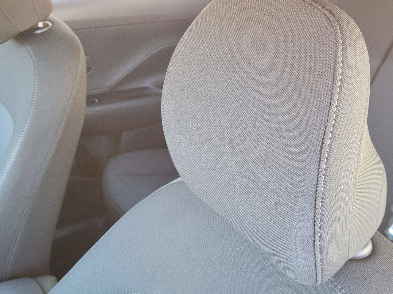 New 2026 Hyundai Kona SE FWD image 11