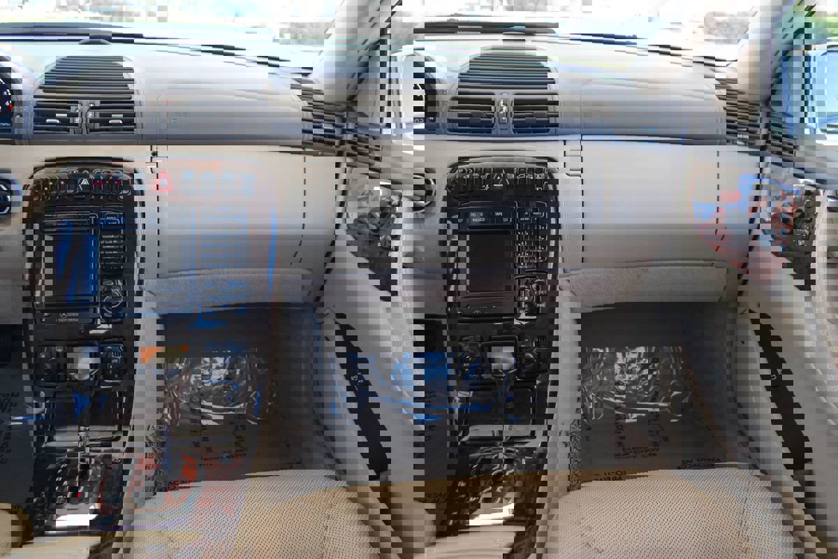 Used 2001 Mercedes-Benz CL 500 image 12