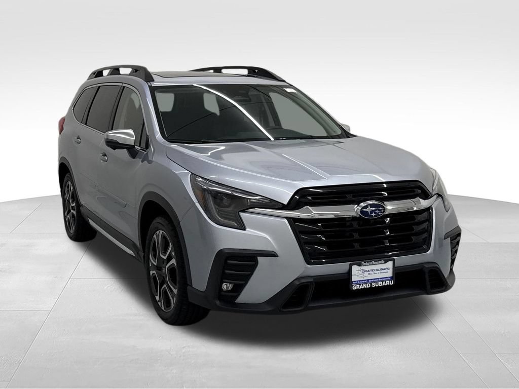 Used 2023 Subaru Ascent Limited w/ Technology Package AWD/4WD image 9