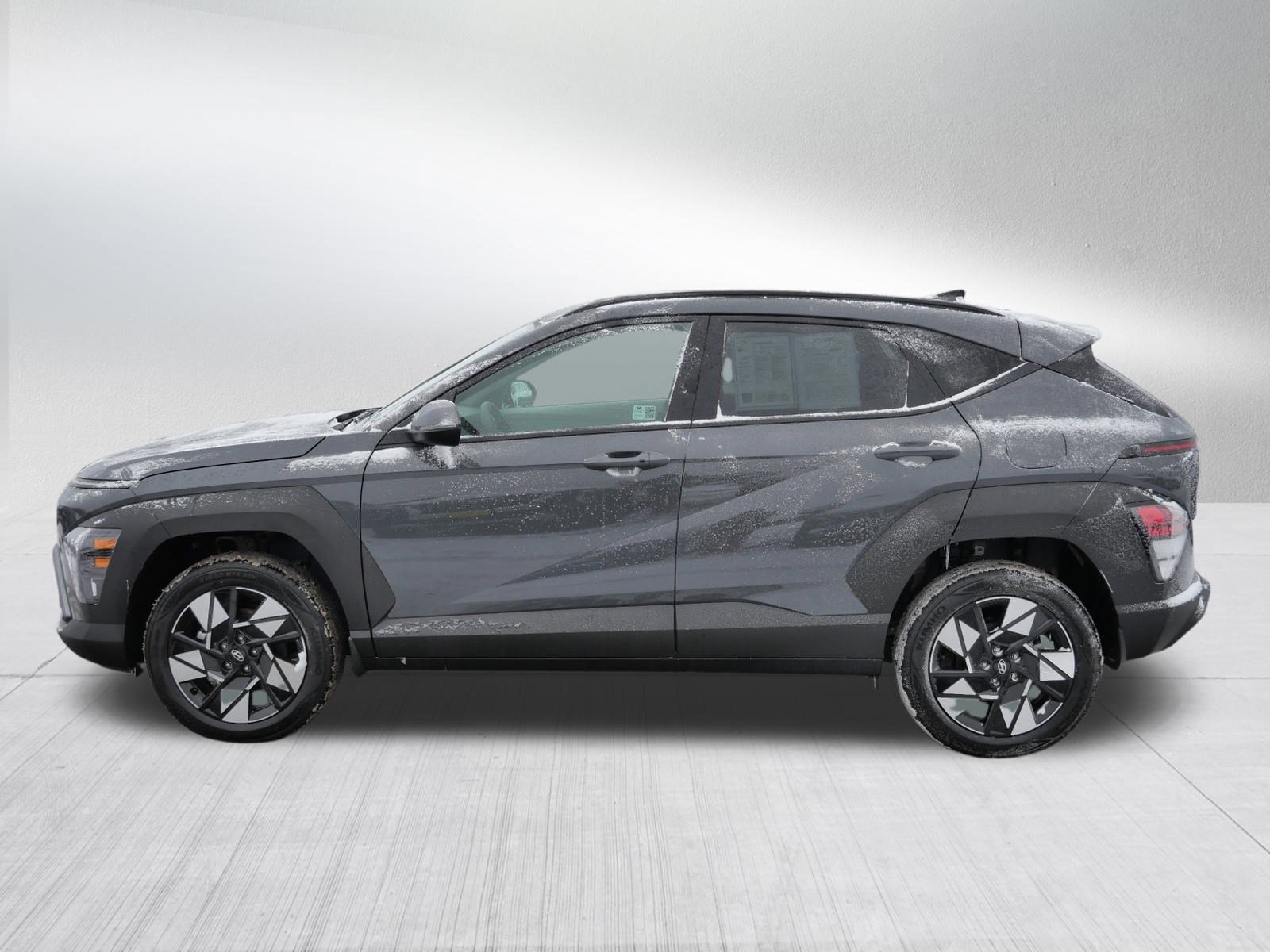 Certified 2025 Hyundai Kona SEL image 4
