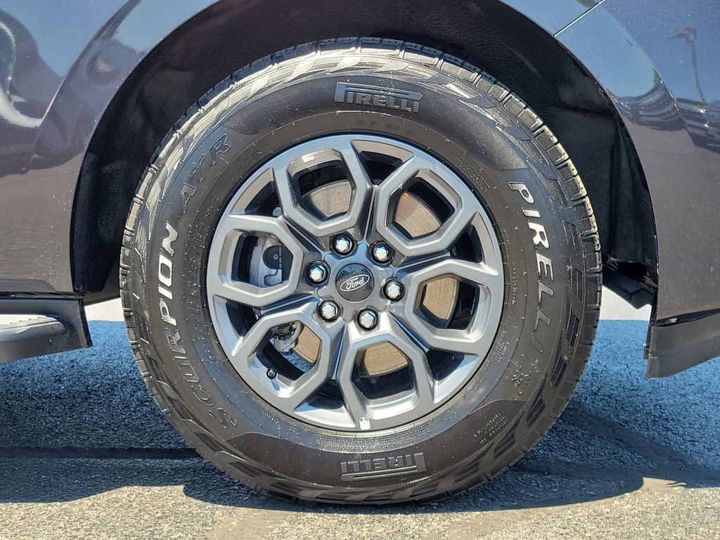Certified 2025 Ford Expedition Max Active AWD/4WD image 9
