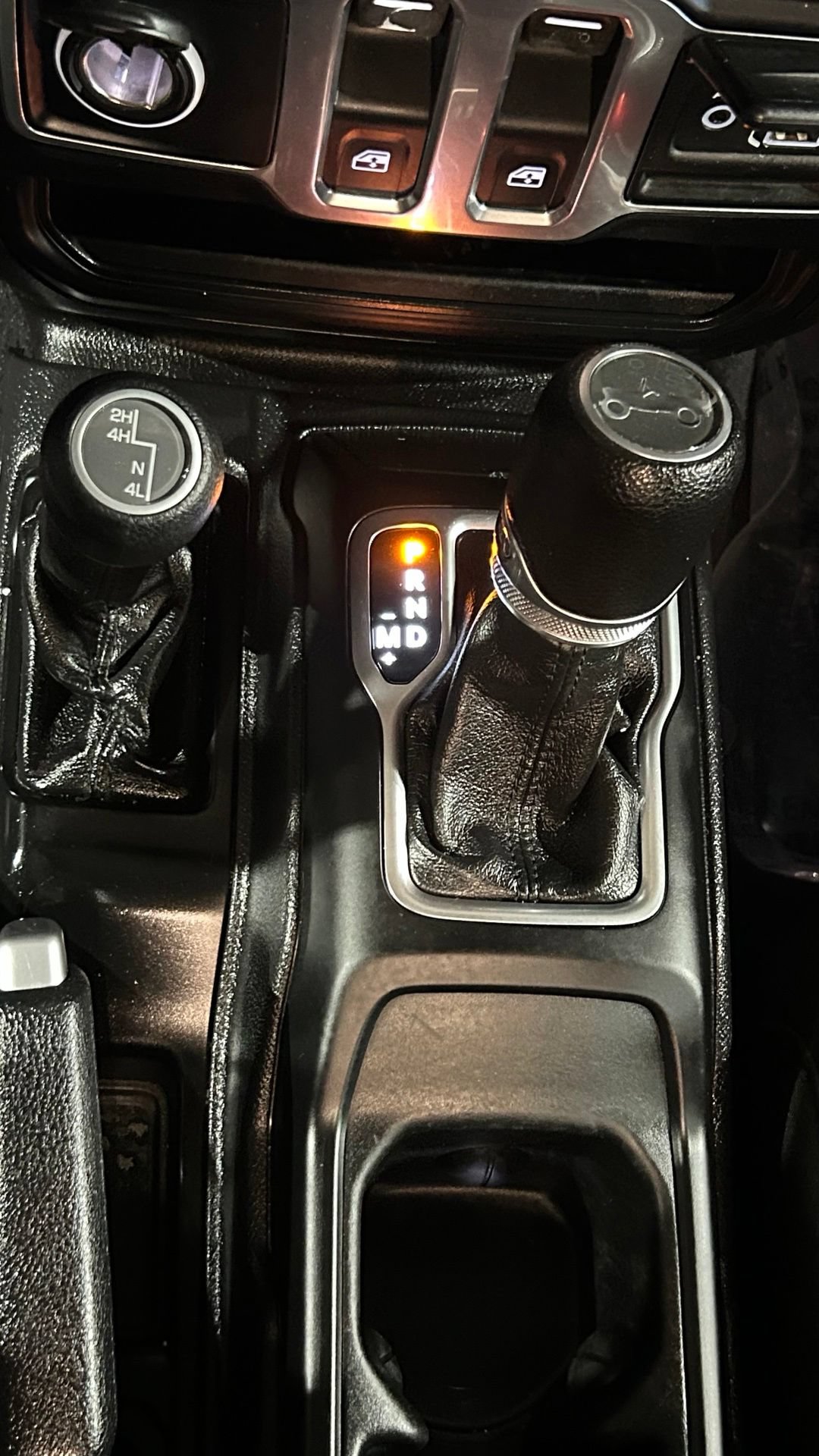 Used 2019 Jeep Wrangler Sport AWD/4WD image 72