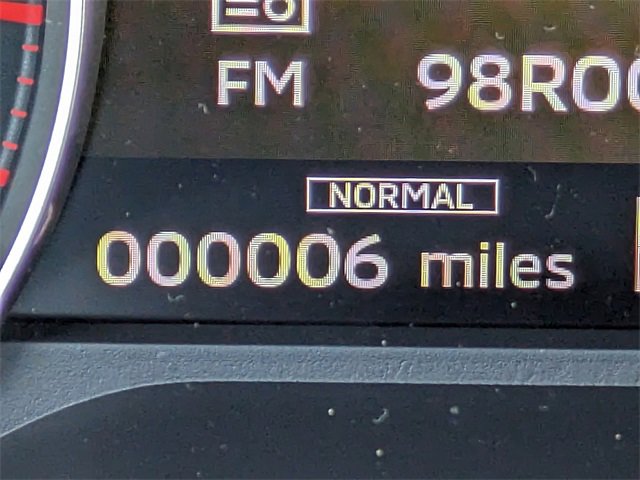 New 2025 Mitsubishi Outlander SE image 30