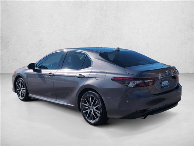 Used 2021 Toyota Camry XLE image 8