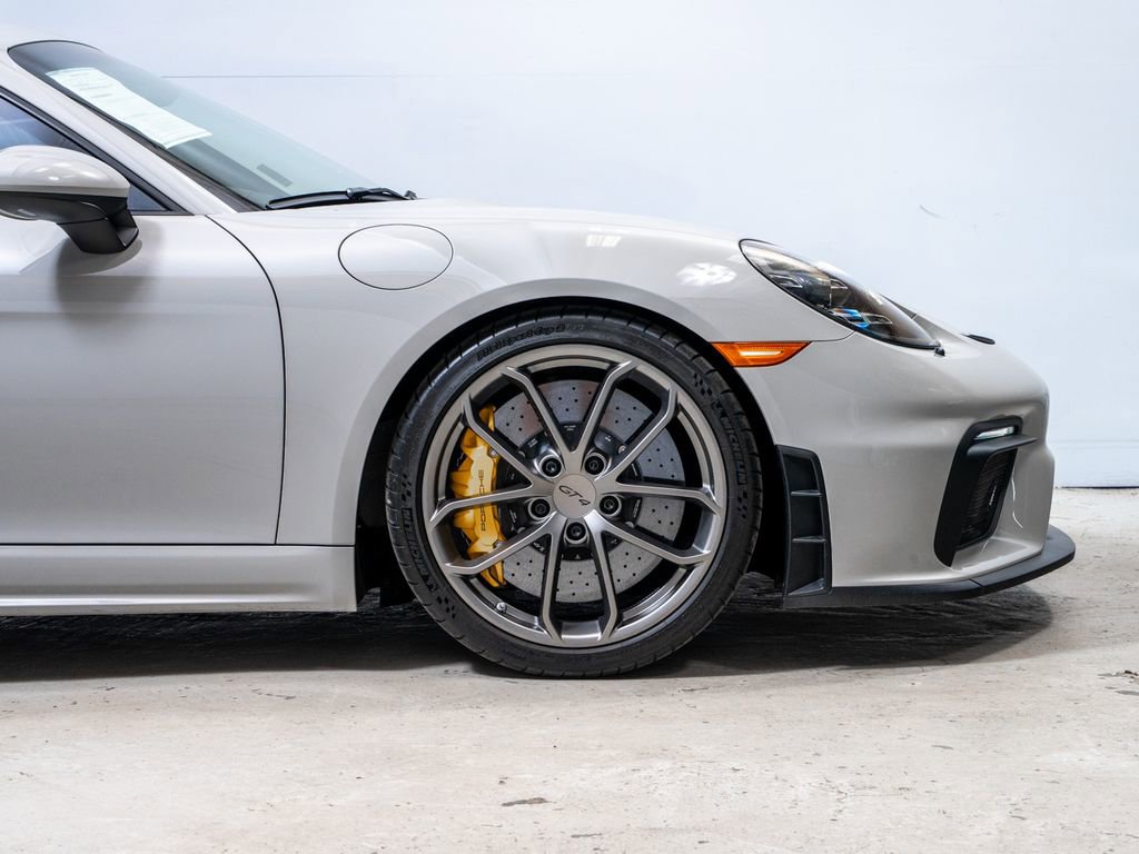 Used 2021 Porsche 718 Cayman GT4 RWD image 12