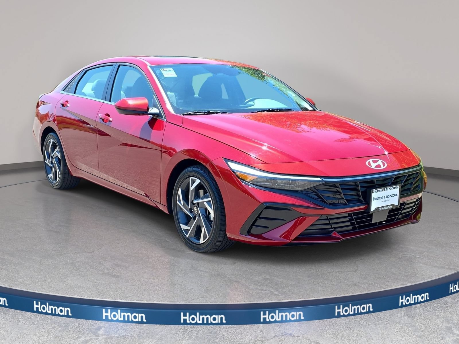Used 2025 Hyundai Elantra SEL FWD image 4