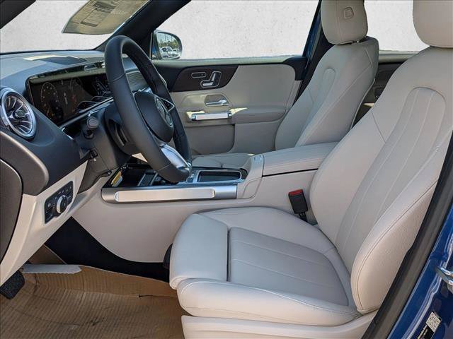 New 2026 Mercedes-Benz GLB 250 4MATIC image 4