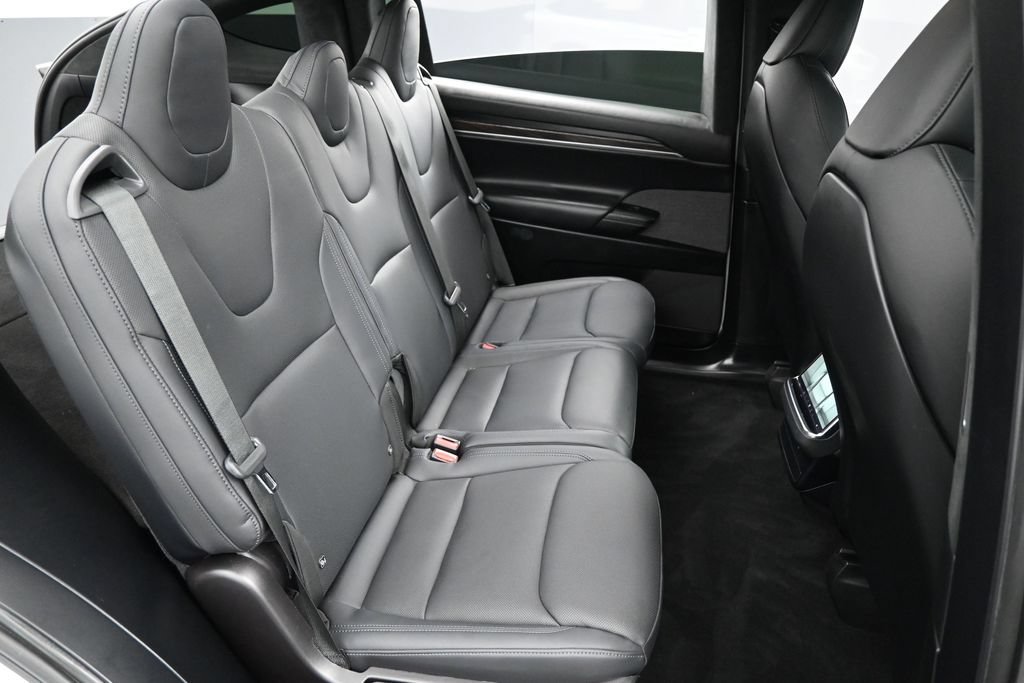 Used 2023 Tesla Model X AWD/4WD image 29