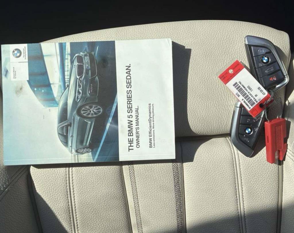 Used 2017 BMW 530i RWD image 3