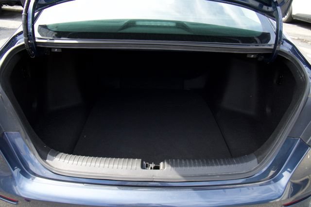 Used 2025 Honda Accord SE image 27