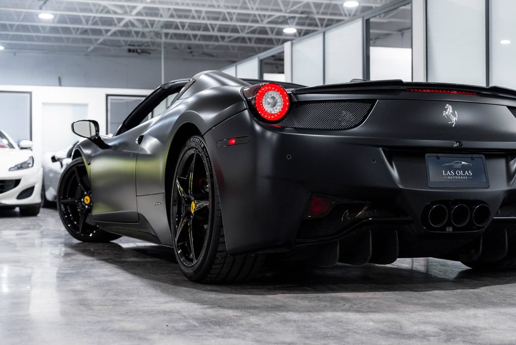 Used 2012 Ferrari 458 Spider RWD image 20