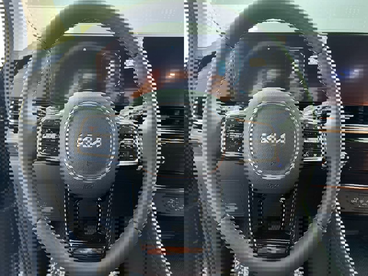 New 2026 Kia Carnival SX Prestige image 17
