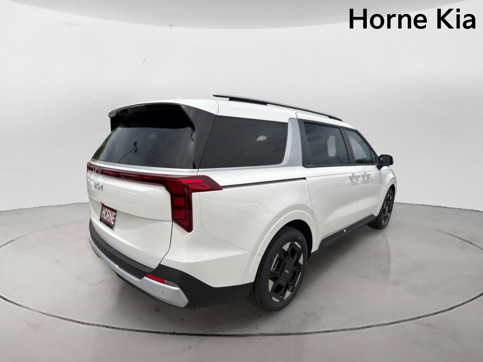 New 2026 Kia Carnival EX FWD image 4