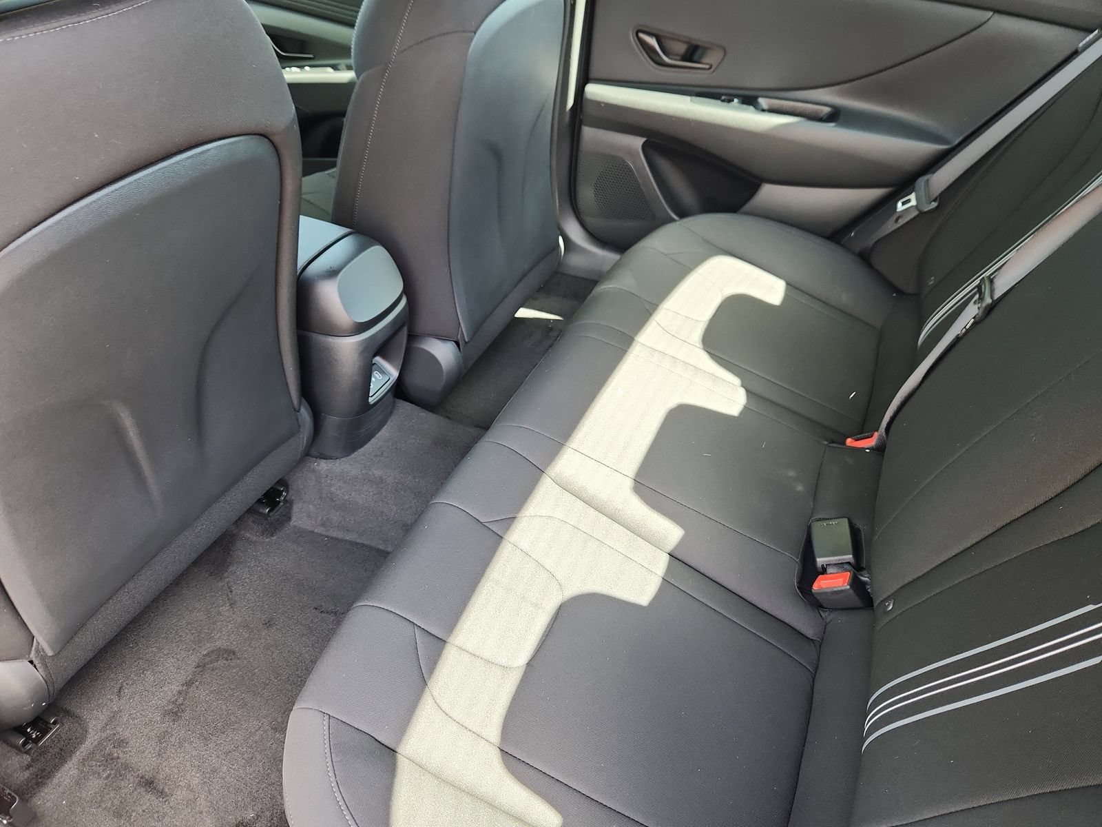 New 2026 Hyundai Elantra Sport FWD image 11