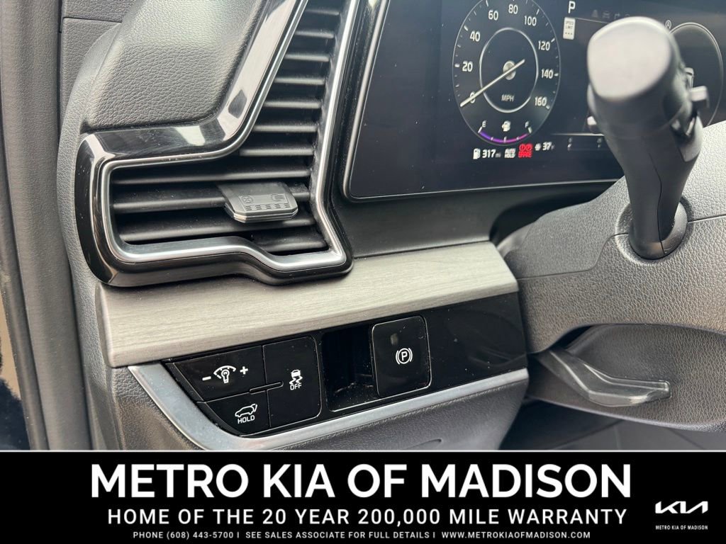 Used 2024 Kia Sportage X-Pro image 17