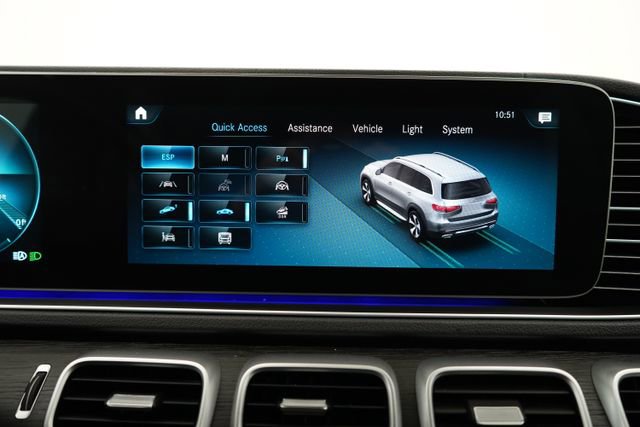 Used 2023 Mercedes-Benz GLS 450 4MATIC image 52