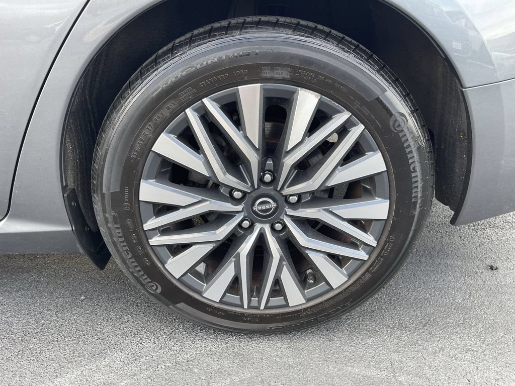Used 2024 Nissan Altima 2.5 SV FWD image 10