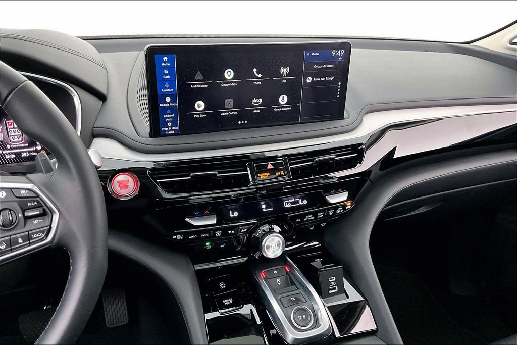Certified 2026 Acura MDX w/ Technology Package FWD image 8