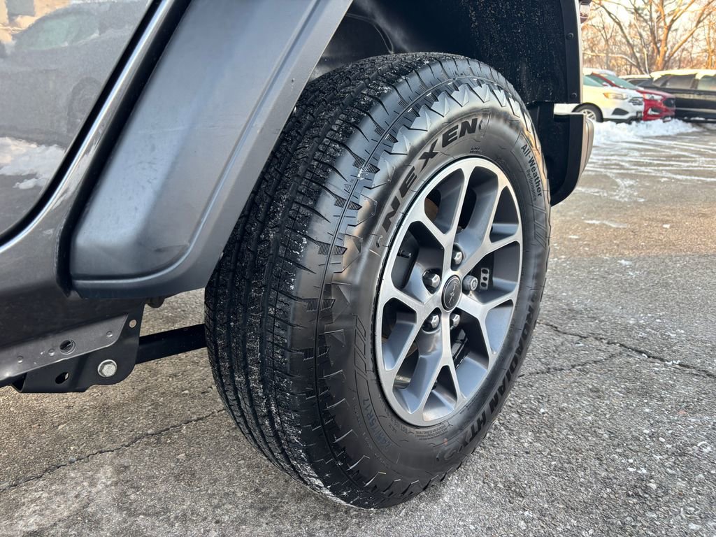 Used 2024 Jeep Wrangler Sport S image 15