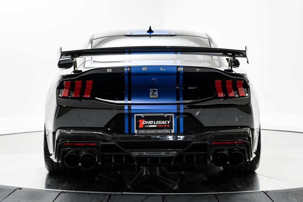 Used 2024 Ford Mustang GT Premium w/ GT Performance Package RWD image 10
