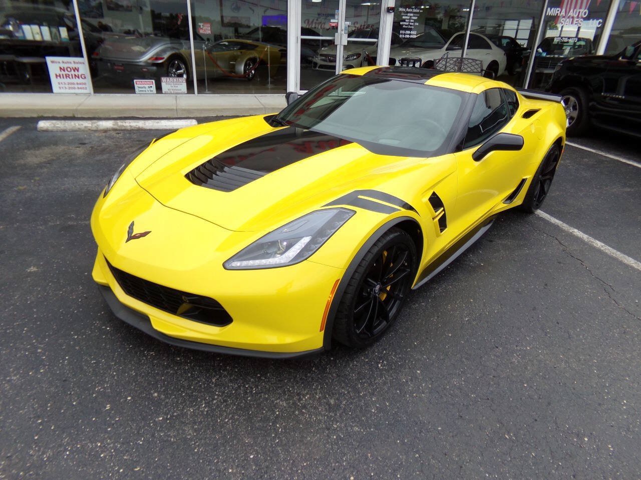 Used 2017 Chevrolet Corvette Grand Sport RWD image 2